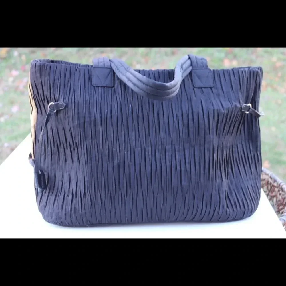 Victoria’s Secret tote bag